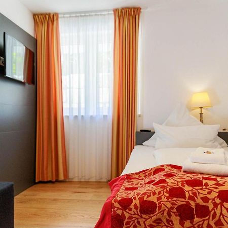 Bodensee-Hotel Kreuz Uhldingen-Mühlhofen Eksteriør bilde