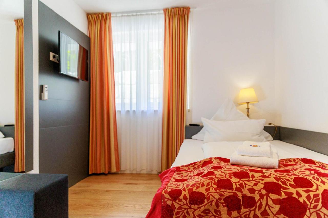 Bodensee-Hotel Kreuz Uhldingen-Mühlhofen Eksteriør bilde